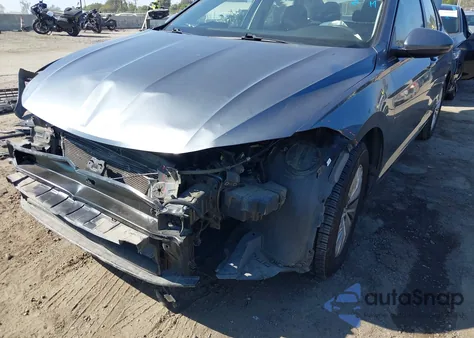 2019 Volkswagen Jetta 1.4T R-Line/1.4T S/1.4T Se from USA, damaged, VIN 3VWC57BU2KM028919